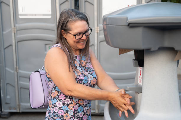 Best Portable bathroom rental  in Bayonet Point, FL